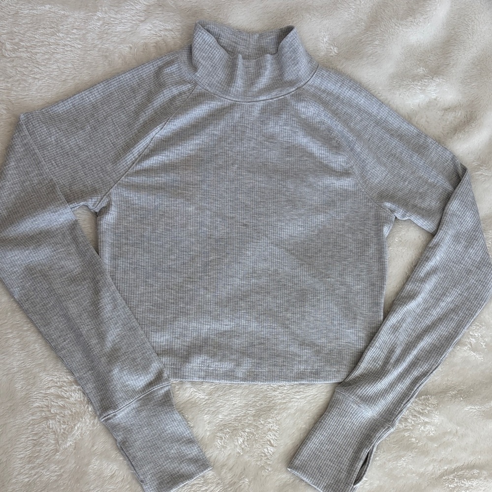 NWT OFFLINE by Aerie Ribbed Cropped Mock Neck Long Sleeve Top | Gray | Size S